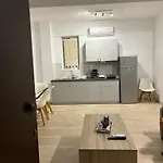 L 公寓